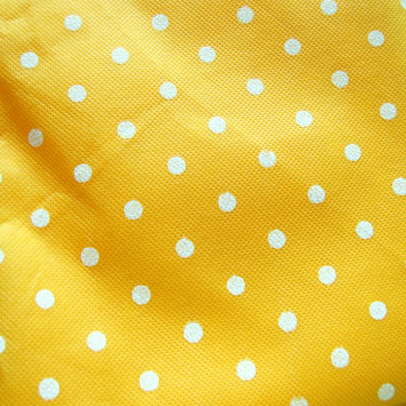 رول پارچه ای غیر بافته PP یکبار مصرف چاپ شده برای کیف خرید